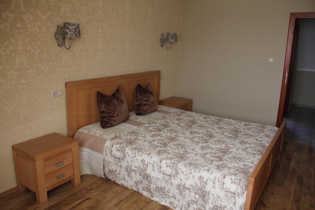 Guest House Romantika Panzio Gyula Δωμάτιο φωτογραφία